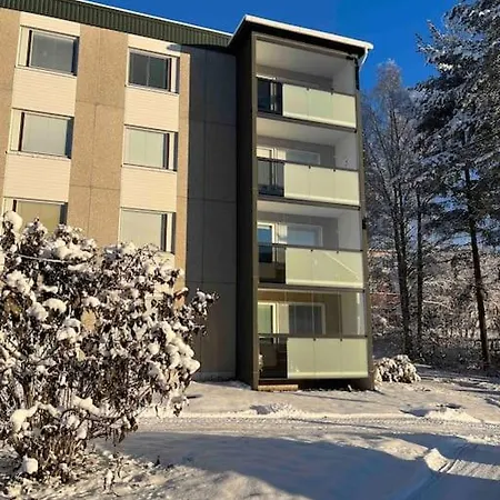 דירה Spacious For 5 Next To The Train Station *