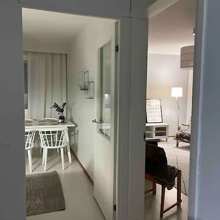 Spacious For 5 Next To The Train Station Rovaniemi